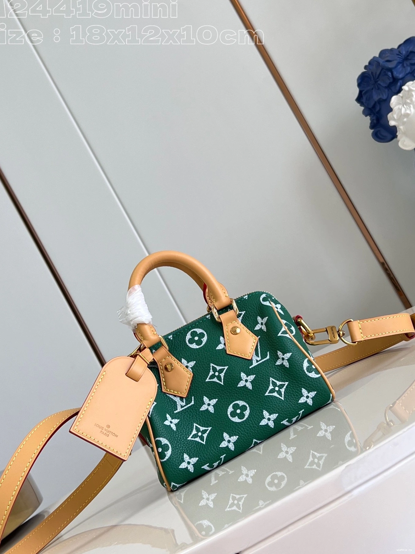 WIS VUITTON SPEEDY LOUIS 18 1002